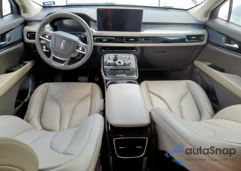 2023 Lincoln Nautilus z USA, uszkodzony, nr VIN 2LMPJ8J97PBL29200